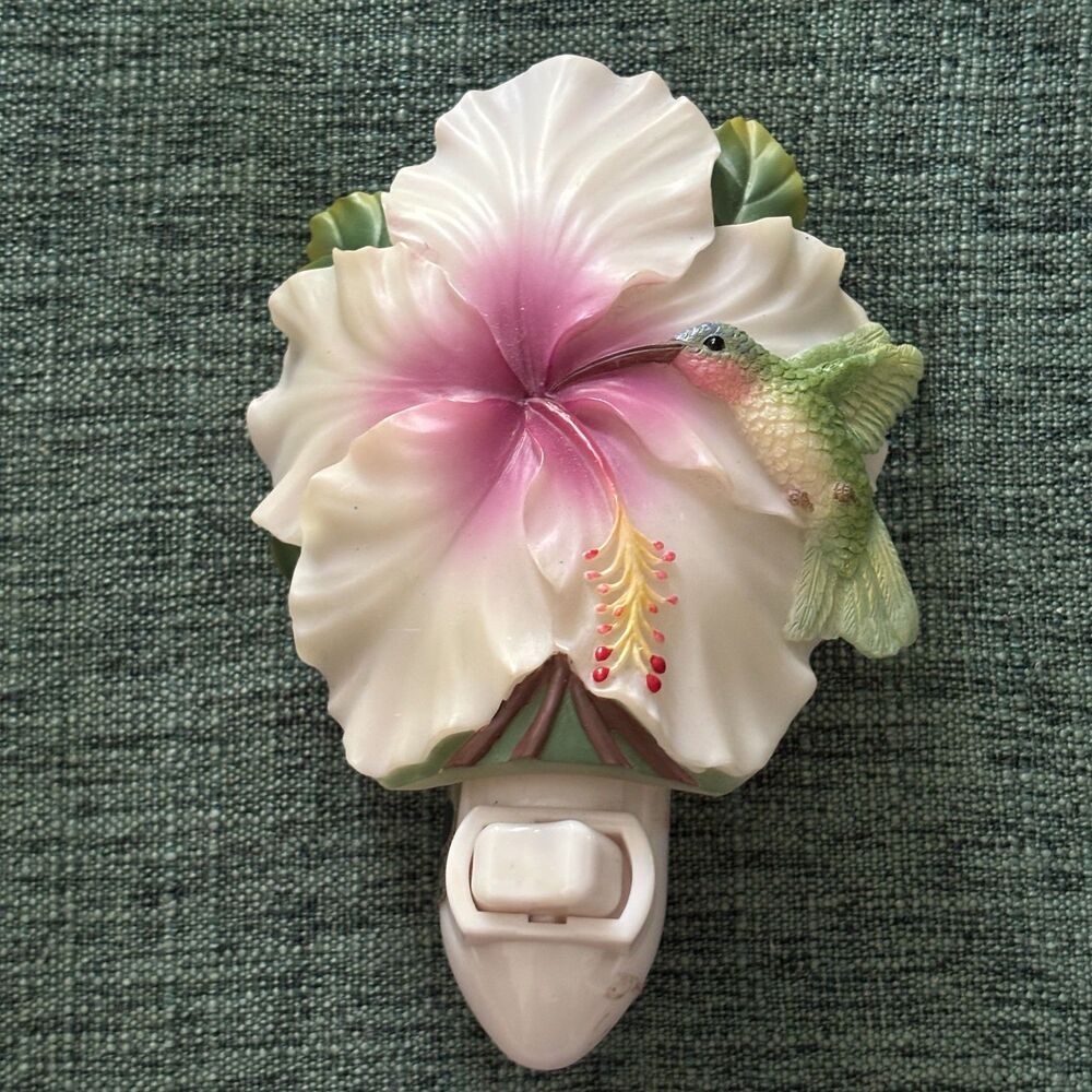 Hummingbird Hibiscus Flower Plug In Night Light Tropical Floral Wall Decor